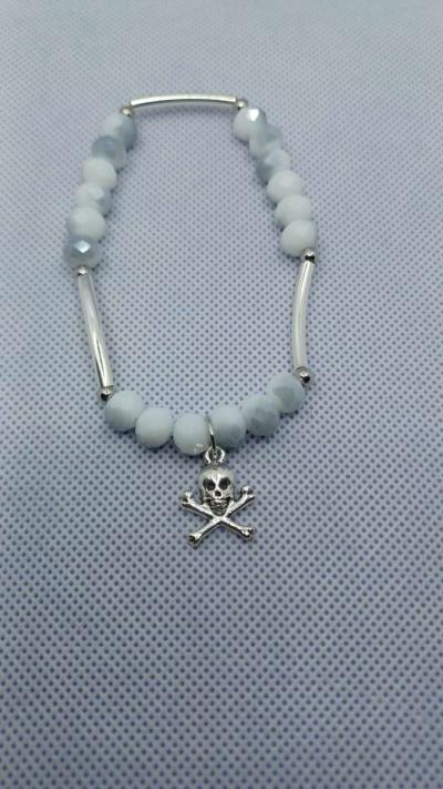 white gray crystal bracelet - Brownsville, Texas