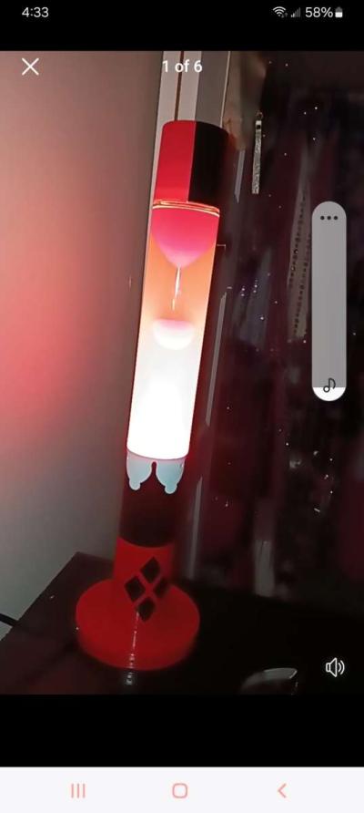 Harley Quinn lava lamp - Thumbnail 5