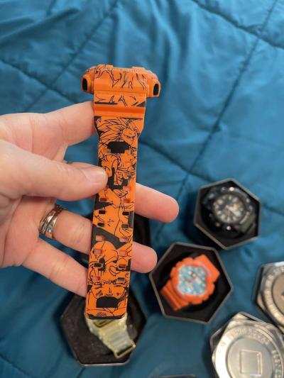 4 watches - Thumbnail 2