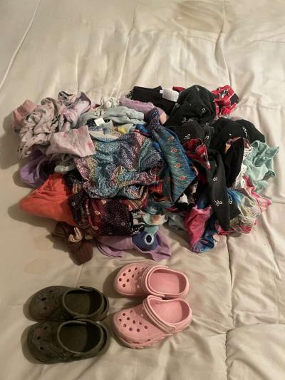 little girls clothes - Thumbnail 2