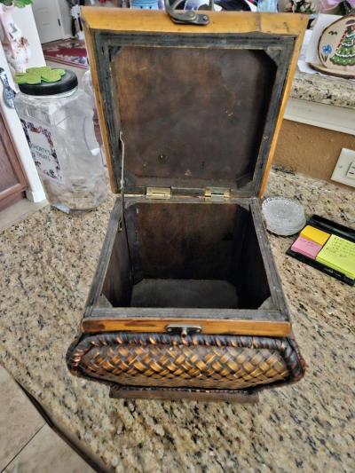 1970s Vintage Brown Woven Style Box - Thumbnail 3