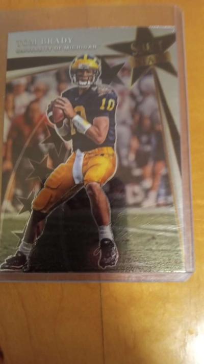Tom Bradys Sports card lot - Thumbnail 5
