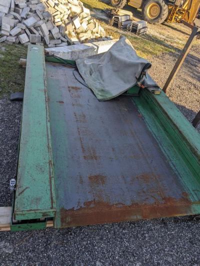 a plate lift - Thumbnail 2