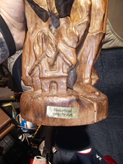 wood carving of a Roman firefighter - Thumbnail 2