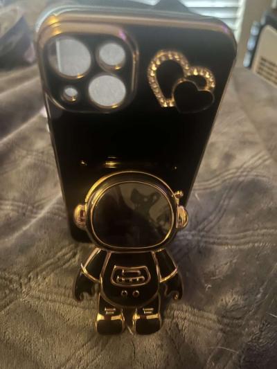 iPhone 13 14 case 3D kickstand and fingerhold brand new - Thumbnail 4