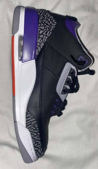 Jordan retro 3s - Thumbnail 2