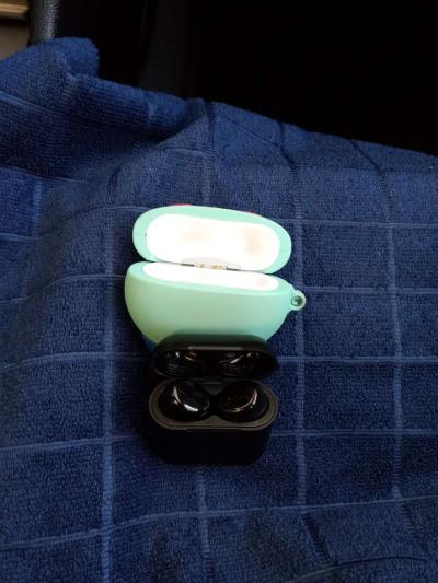 the earbuds case good sound  TOZZO Free one case - Thumbnail 4
