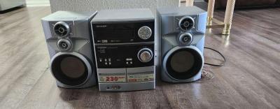 CD and DVD player - Thumbnail 2