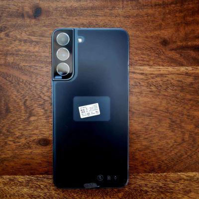 Galaxy s22 plus 5G and Cases - Thumbnail 3