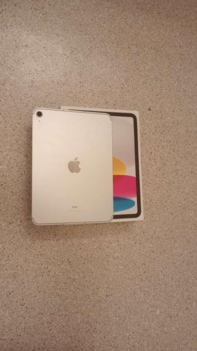 I pad gen 10 - Thumbnail 4
