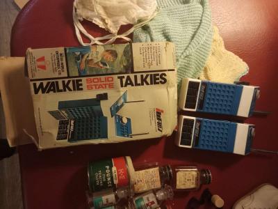 tools  bedroom  furniture nicknacks ect - Thumbnail 5