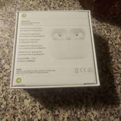Apple Air Pods Pro 2nd Generation - Thumbnail 2