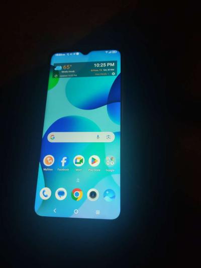 new phone - Thumbnail 2