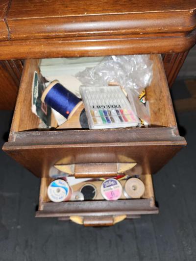 Vintage Sewing Desk With Sewing Machine - Thumbnail 5