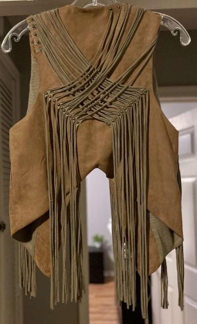 Miss Me suede vest size XS - Thumbnail 2