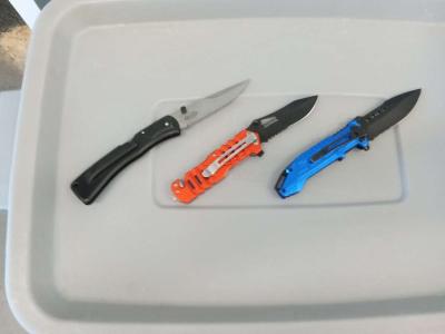 the 3 knives for campy and first aid new - Thumbnail 5