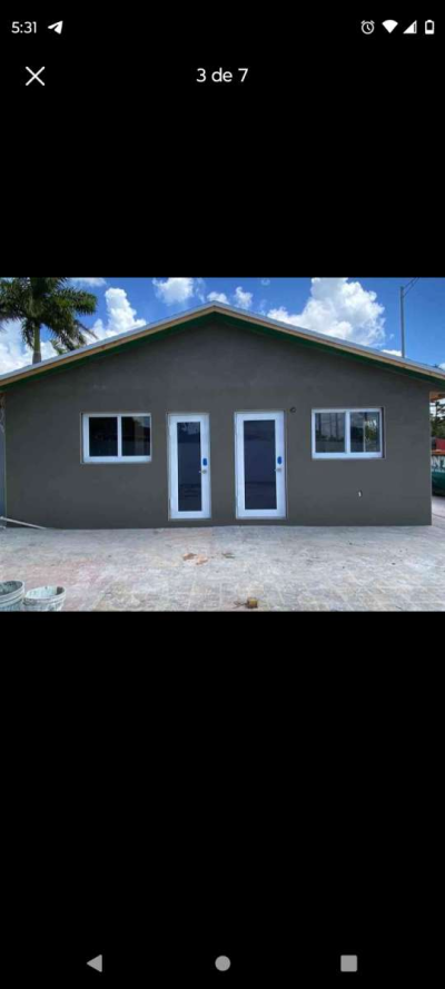 block stucco - Thumbnail 2