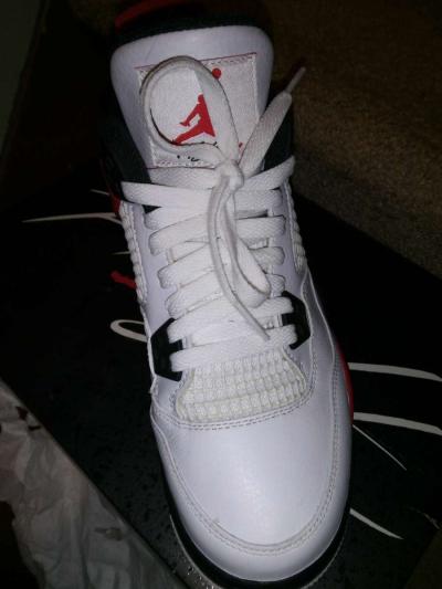 Jordan retro 4s - Thumbnail 2