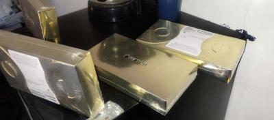 Apple Ultra 2 Gold Edition smart watches 4 left - Thumbnail 6