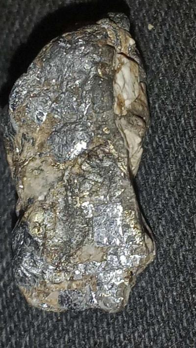 precious metals in high quality Ore - Thumbnail 4