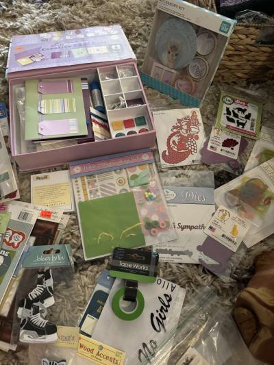 scrapbooking supplies - Thumbnail 4