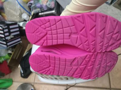womens hot pink sketchers - Thumbnail 3