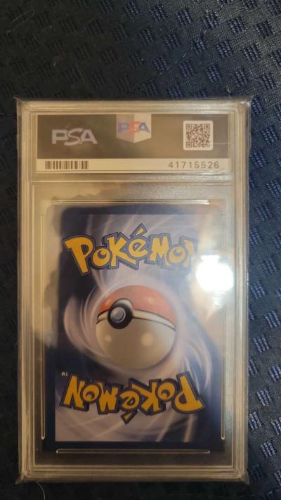 1st edition hol charizard card - Thumbnail 3