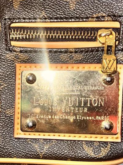 Louis Vuitton Clutch Bag - Thumbnail 3