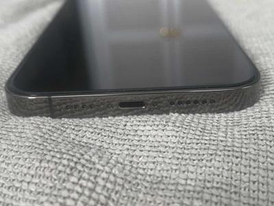 iPhone 13 Pro Max - Thumbnail 2