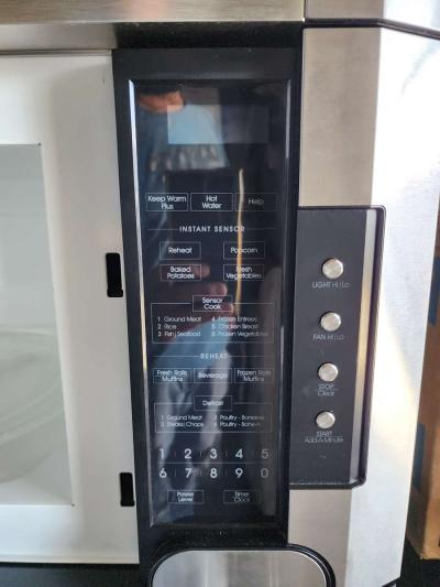 VIKING OVER THE RANGE MICROWAVE - Thumbnail 3