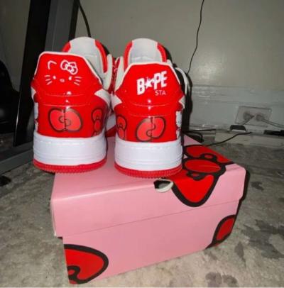 limited edition hello kitty shoes - Thumbnail 5