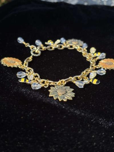 Summer time blues handmade charm bracelet - Thumbnail 2