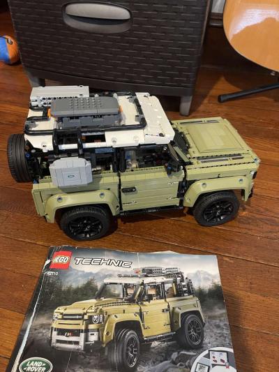 built Lego technic Land Rover defender - Thumbnail 5