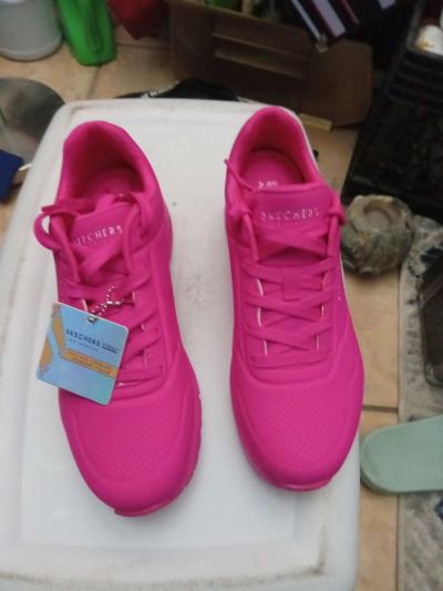 womens hot pink sketchers - Thumbnail 2