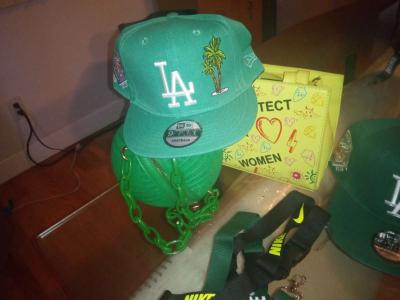 women apparel - Los Angeles, California