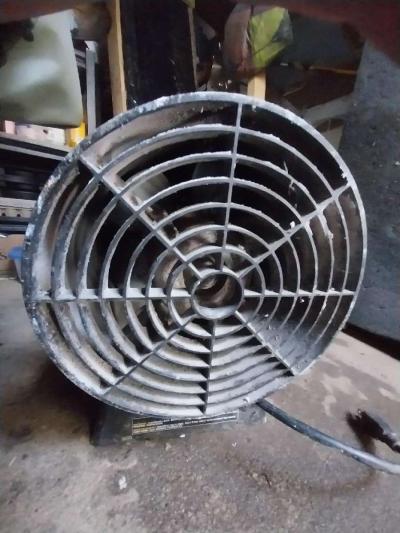 space heater - Thumbnail 4