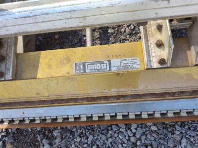 some tools and tow ropes - Thumbnail 3