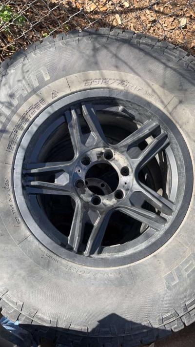 wheels and tires - Thumbnail 4