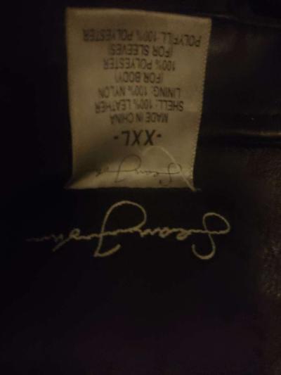 black leather motorcycle jacket - Thumbnail 3