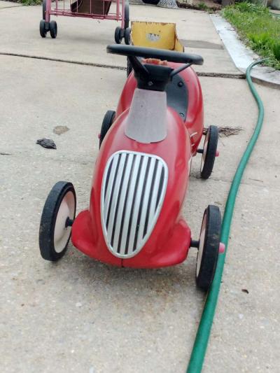 radio Flyer Metal Car - Thumbnail 2