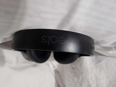 beats wireless studio 3 headphones - Thumbnail 2