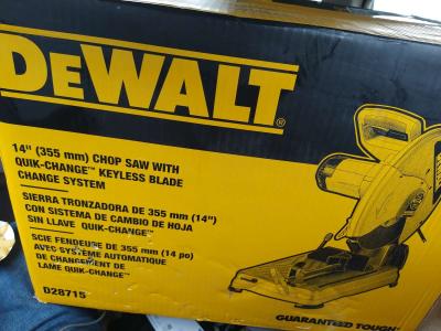 DeWalt 14 in Chop Saw - Thumbnail 2