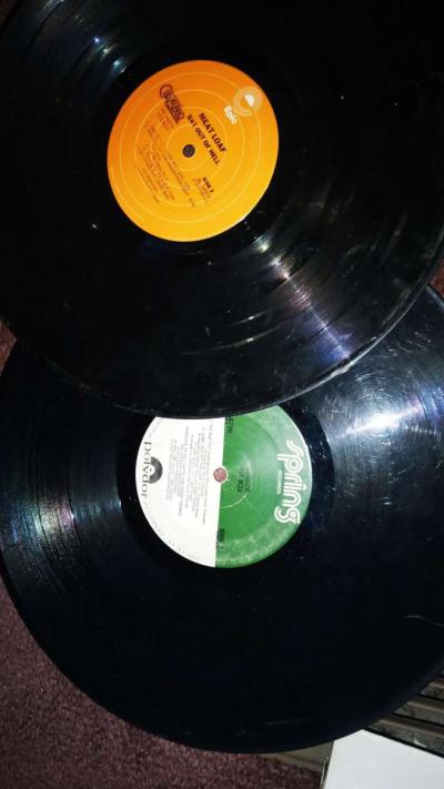 Records - Thumbnail 3