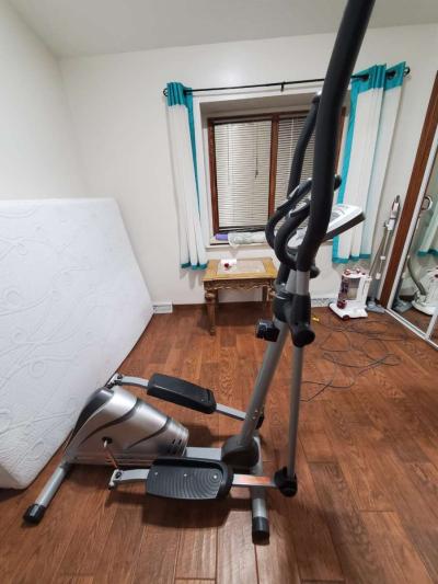 exercising machine - Thumbnail 2