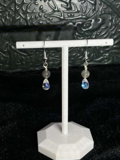Moon drop earrings in silver - Thumbnail 3