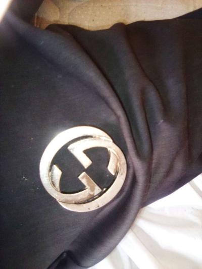 Gucci belt buckle broke