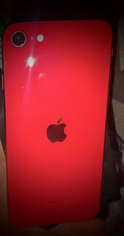 I phone 8 product red - Thumbnail 6