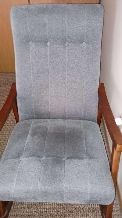 Gray rocking chair - Thumbnail 3