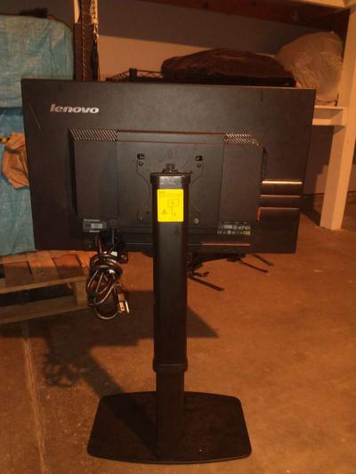 Desktop Work Monitors 3 For Sale - Thumbnail 4