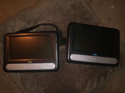 Venturer Twin Mobile DVD Players - Thumbnail 2